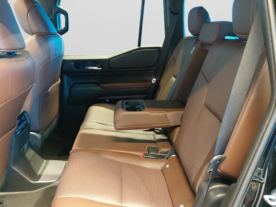 image du véhicule 12 image du véhicule 12