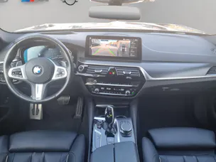 BMW 530e xDrive Touring M Sport Steptronic