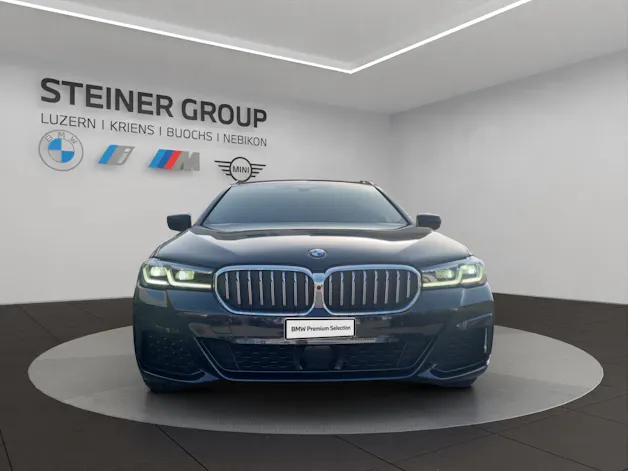 BMW 530e xDrive Touring M Sport Steptronic