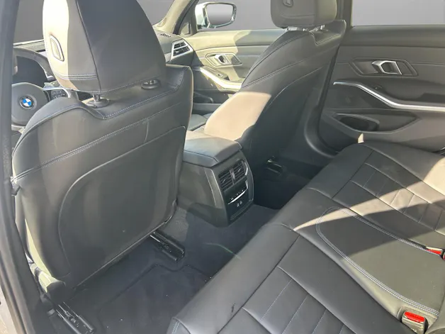 BMW 320d xDrive 48V Steptronic M Sport