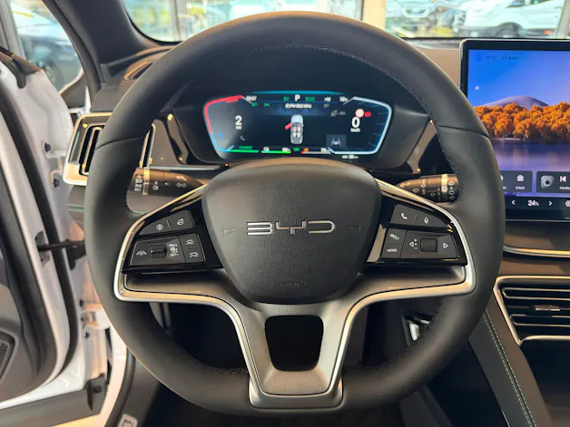 BYD Seal U DM-i Design AWD