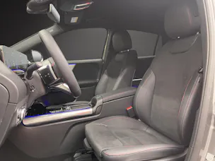 Mercedes-Benz EQA 350 4MATIC "Excellence Edition"