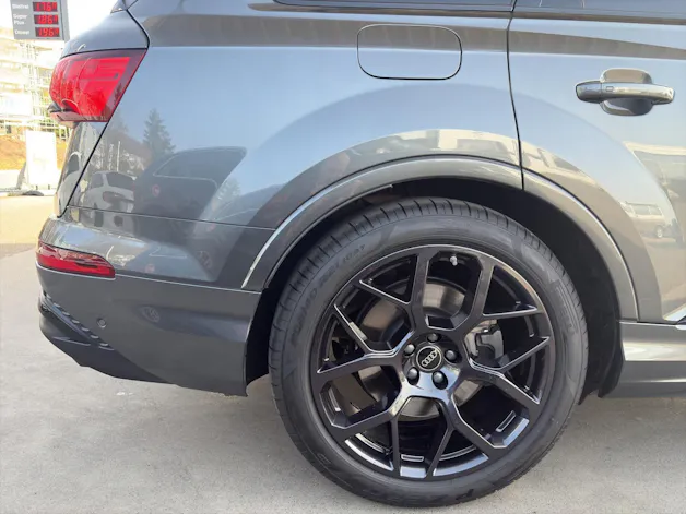 Audi Q7 55 TFSI S line quattro tiptronic