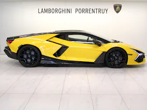 Lamborghini Revuelto HPEV