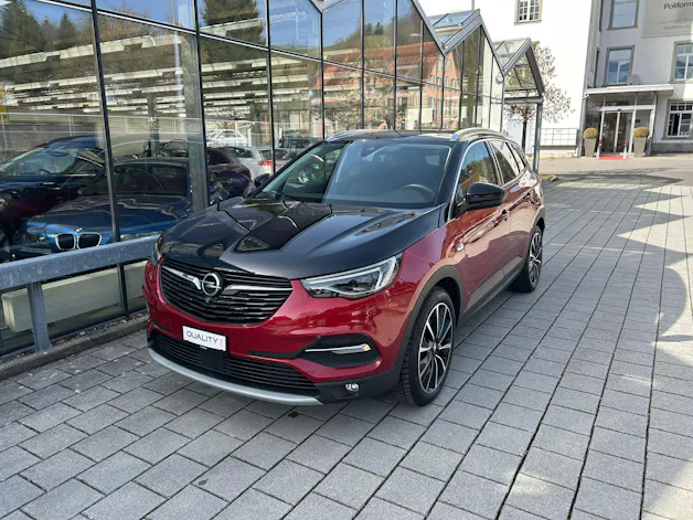 Opel Grandland X 1.6 Hybrid4 Excellence Automatik