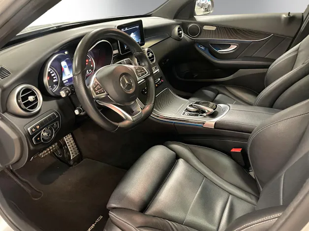 Mercedes-Benz C 250 d Swiss Star AMG 4M