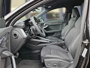 Audi A3 Sportback TFSI 110 kW S line Attraction S tronic Mythosschwarz Metallic