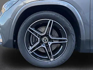 Mercedes-Benz GLA 250 4Matic 8G-DCT Swiss Star