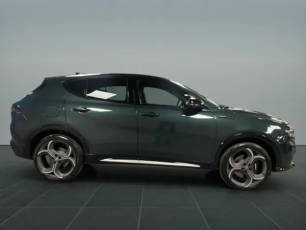Alfa Romeo TONALE 1.3 PHEV Sport Spec