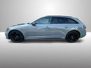 Audi RS4 Avant quattro tiptronic
