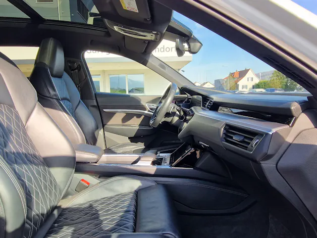 Audi e-tron 55 Advanced quattro
