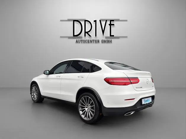 Mercedes-Benz GLC Coupé 250 AMG Line 4Matic 9G-Tronic