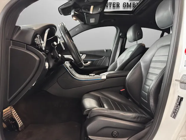 Mercedes-Benz GLC Coupé 250 AMG Line 4Matic 9G-Tronic