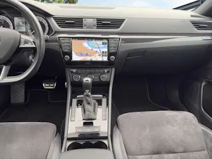 Škoda Superb Combi 2.0 TDi Sport Line 4x4 DSG