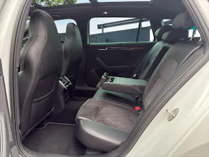 Škoda Superb Combi 2.0 TDi Sport Line 4x4 DSG