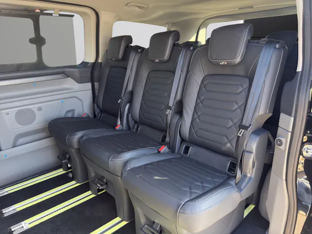 Ford Tourneo Bus 320 L1H1 TitaniumX Automat 4x4