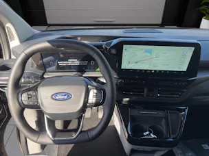 Ford Tourneo Bus 320 L1H1 TitaniumX Automat 4x4
