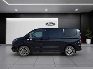 Ford Tourneo Bus 320 L1H1 TitaniumX Automat 4x4