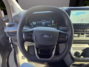 Ford Tourneo Bus 320 L2H1 Sport Automat
