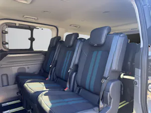 Ford Tourneo Bus 320 L2H1 Sport Automat