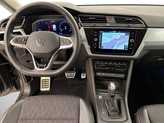 VW Touran 2.0 TDI Comfort DSG R-Line