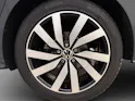 VW Touran 2.0 TDI Comfort DSG R-Line