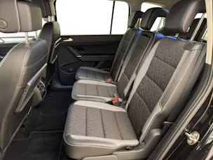 VW Touran 1.5 TSI Comfort DSG R-Line