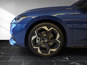 Škoda Superb Combi 2.0 TSI Sportline 4x4 DSG