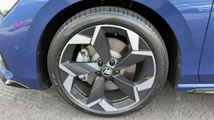 Škoda Superb Combi 2.0 TSI Sportline 4x4 DSG