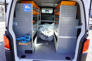 VW T6.1 2.0 TDI TDI EINBAU-SCHRÄNKE!!!