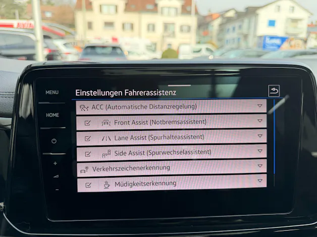 VW T-Roc R-LINE 4 MOTION *** TOP AUSSTATTUNG ***