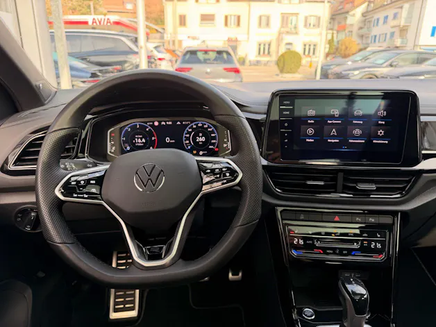 VW T-Roc R-LINE 4 MOTION *** TOP AUSSTATTUNG ***