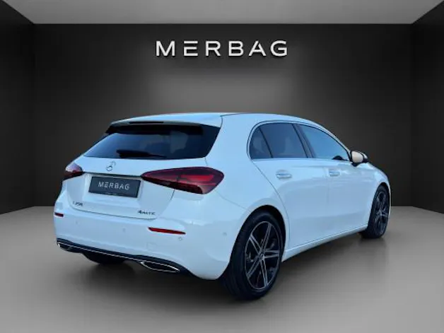 Mercedes-Benz A 250 4Matic 8G-DCT