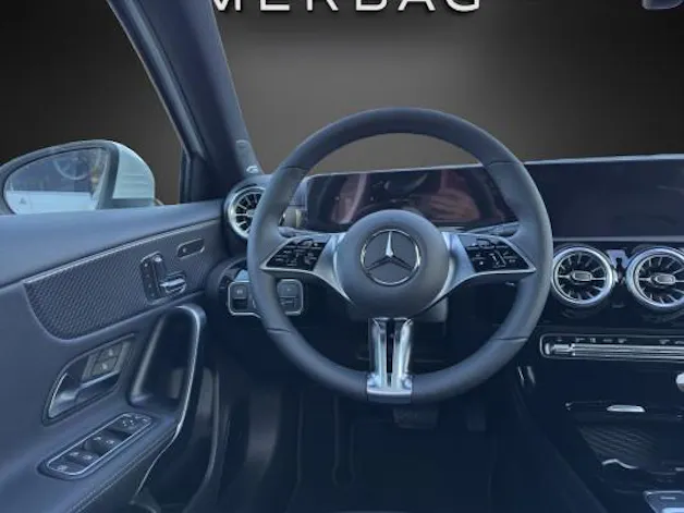 Mercedes-Benz A 250 4Matic 8G-DCT