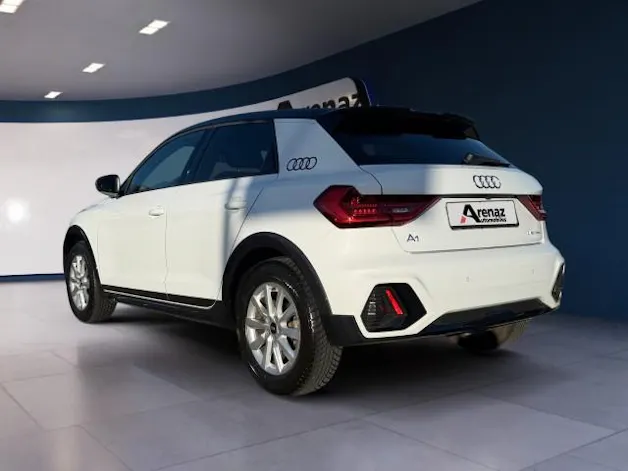 Audi A1 allstreet 30 TFSI Attraction S-tronic