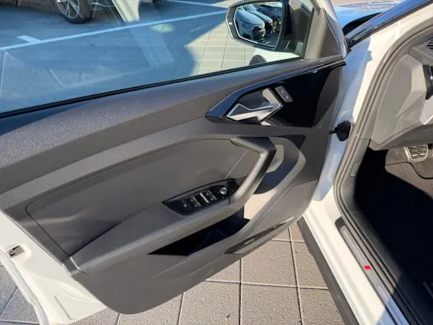 Audi A1 allstreet 30 TFSI Attraction S-tronic