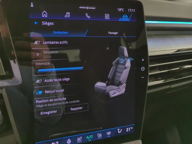 Renault Rafale 1.2 E-Tech Hybrid 200 Esprit Alpine