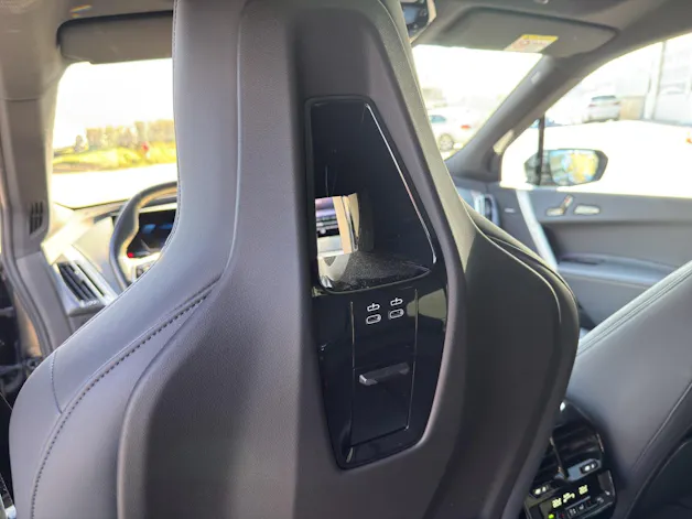 BMW iX xDrive40 Launch Edition