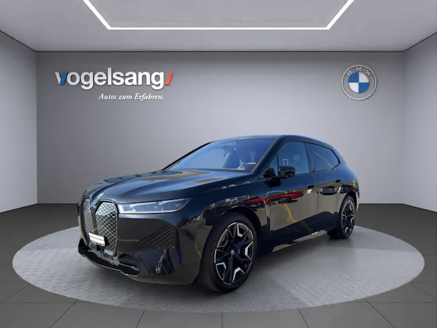 BMW iX xDrive40 Launch Edition