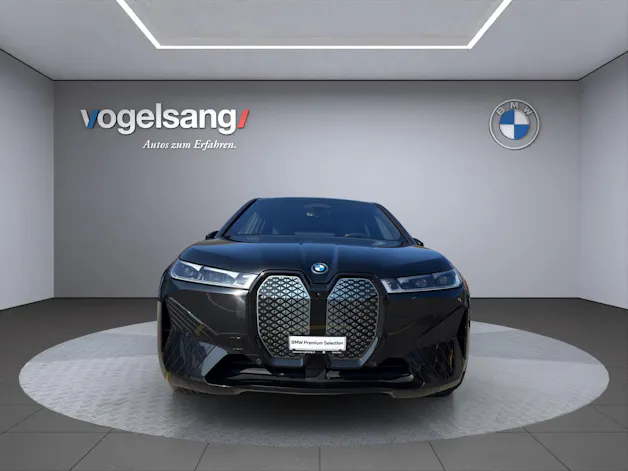 BMW iX xDrive40 Launch Edition