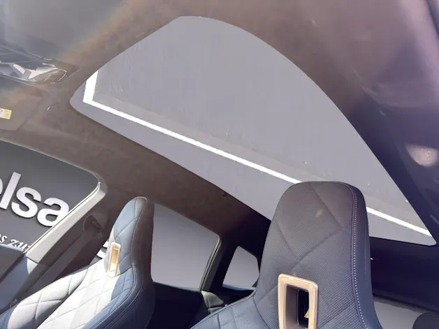 BMW iX xDrive40 Launch Edition