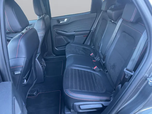 Ford Kuga 2.5 Hybrid ST-Line X 4x4