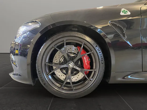 Alfa Romeo Giulia 2.9 V6 Biturbo Quad