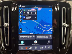 Volvo EC40 82kWh Twin Motor Performance AWD Xcentric Black Edition