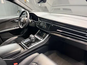 Audi SQ8 50 TDI quattro