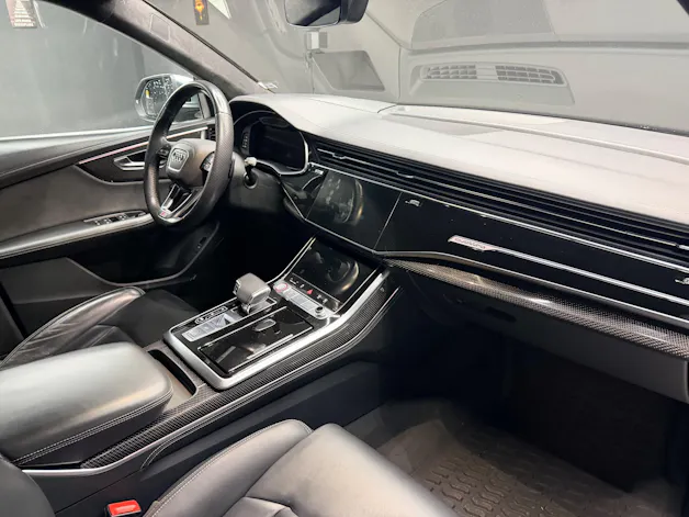 Audi SQ8 50 TDI quattro