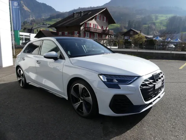 Audi S3 Sportback TFSI quattro S-tronic