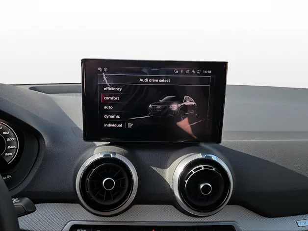 Audi Q2 40 TFSI advanced quattro S-tronic