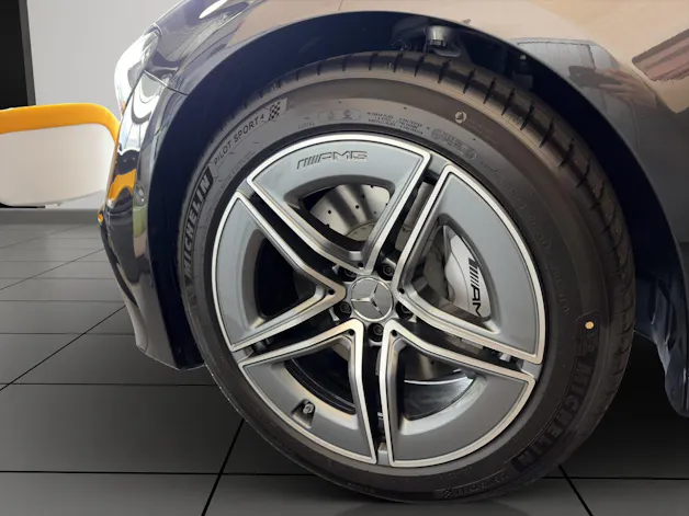 Mercedes-Benz E 53 AMG Hybrid 4Matic+