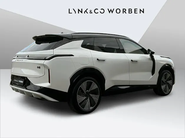 Lynk & Co 08